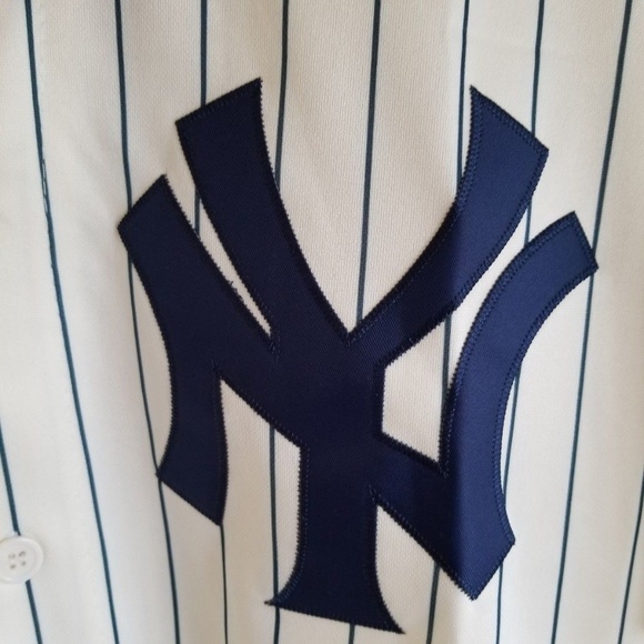 Mickey Mantle New York Yankees Throwback Jersey - Picture 6 of 7